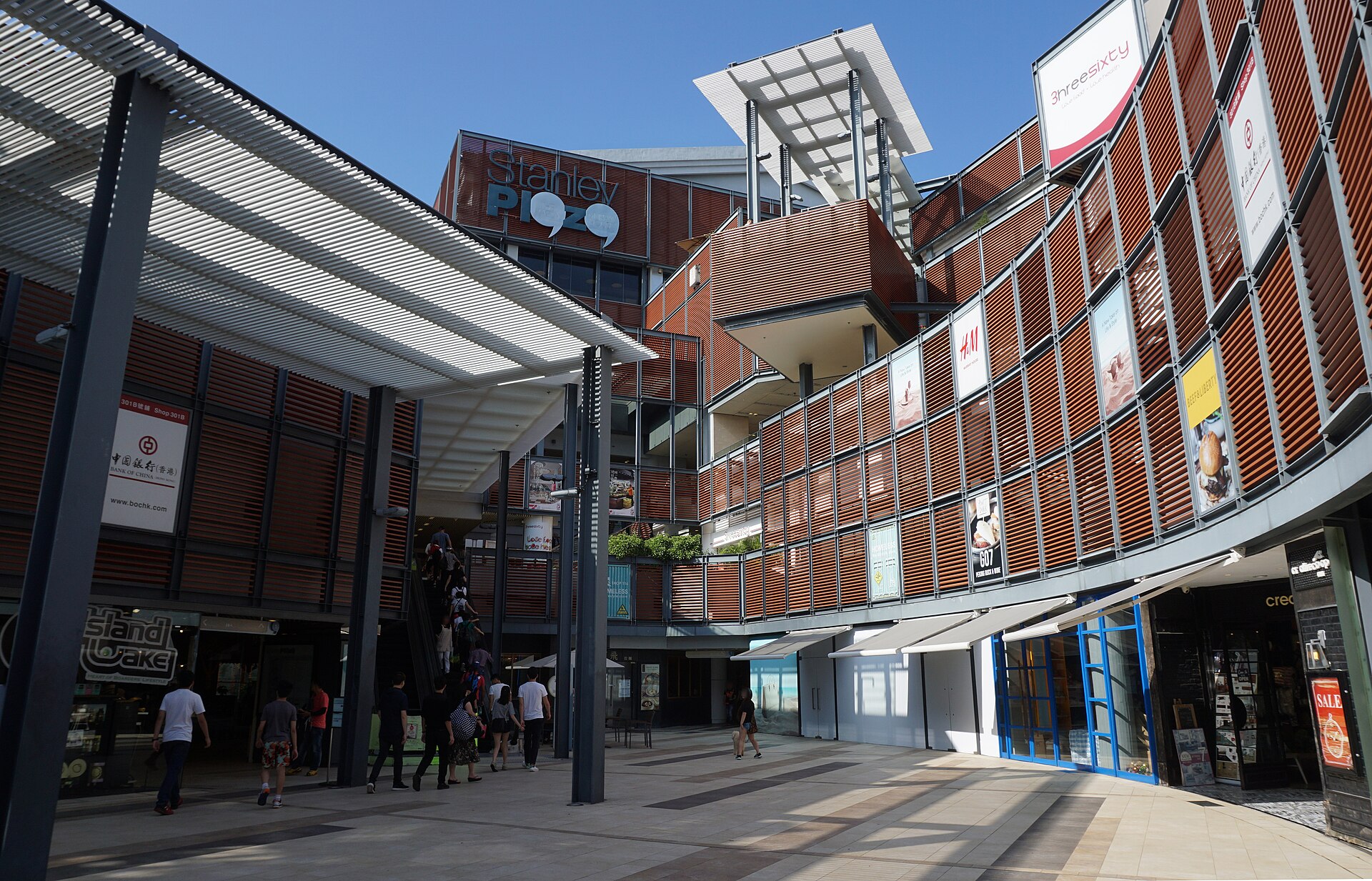 Stanley Plaza shopping mall
