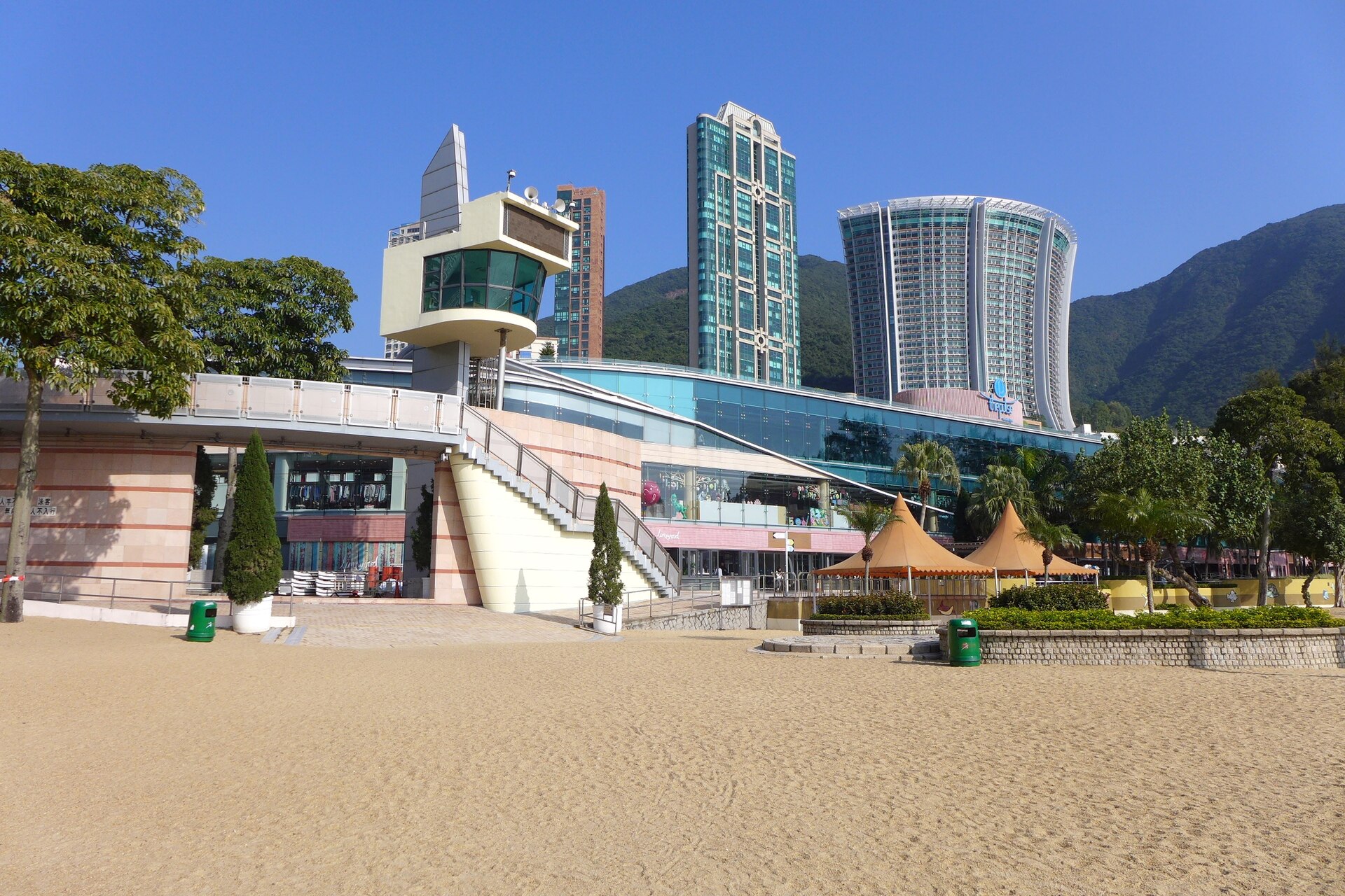 The Pulse shopping mall